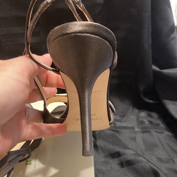 Kate Spade chocolate brown satin heels with bow accent 9.5M - worn once - Picture 6 of 7